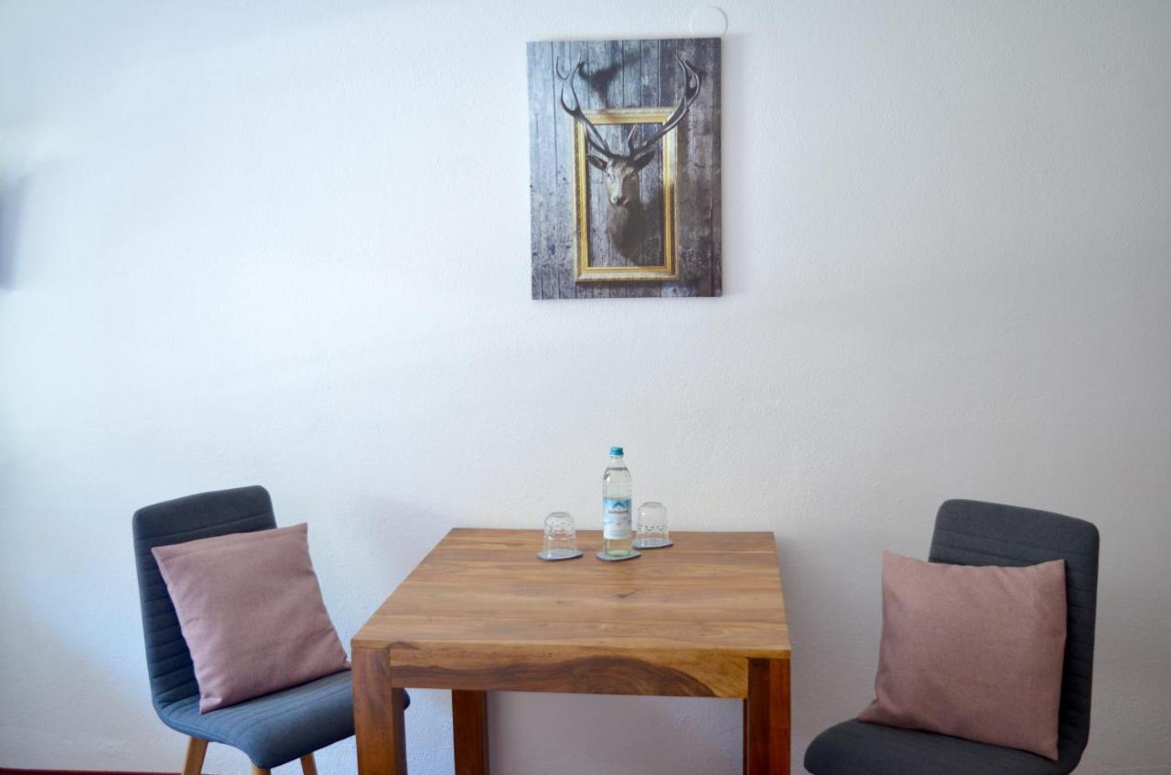 Pension Und Ferienwohnung Frech Марктшелленберг Екстер'єр фото